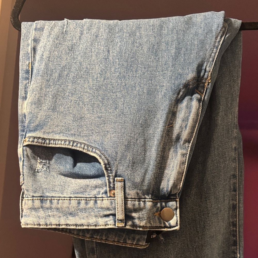 Forever 21 Light Blue Distressed Jeans